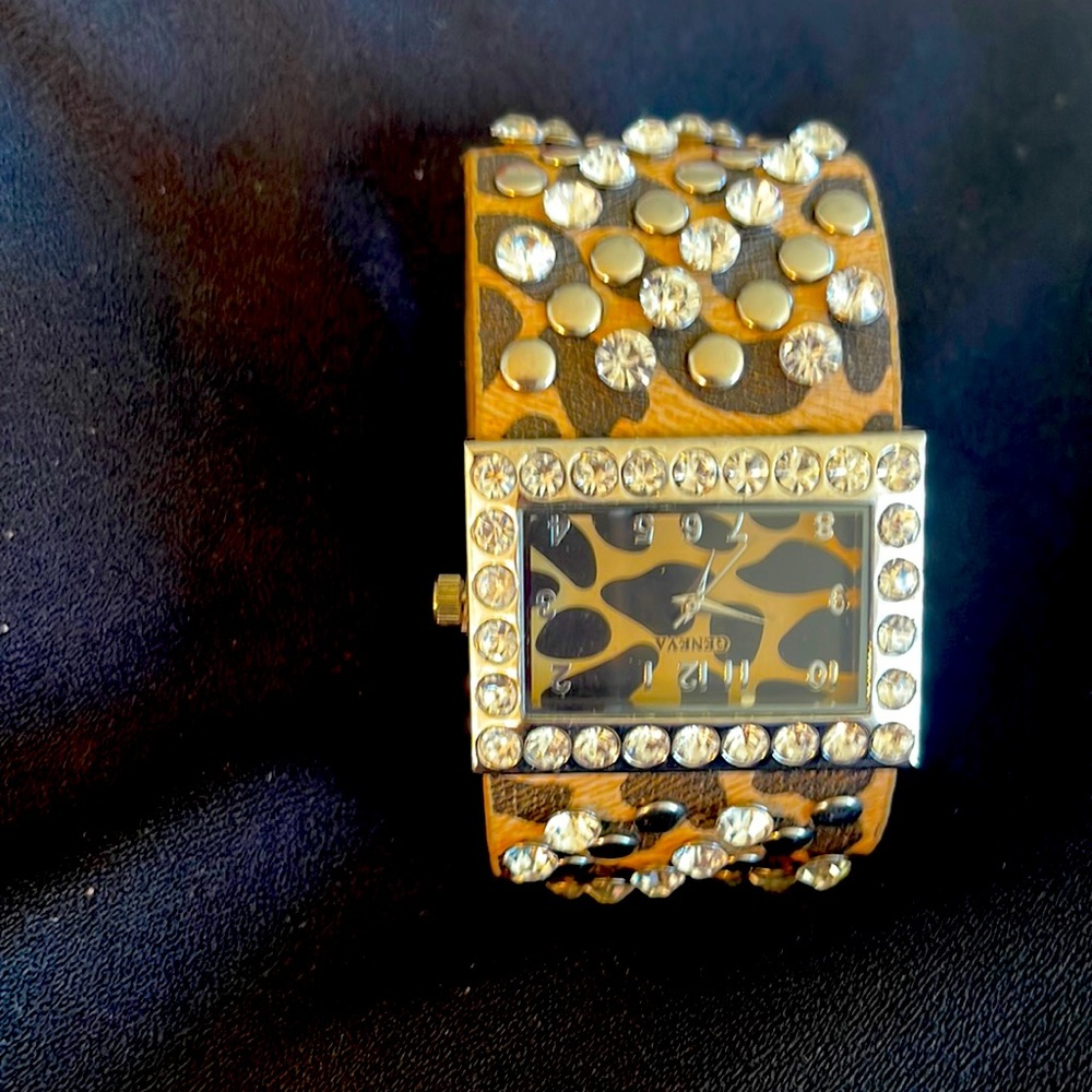 Ladies Fashion Watch
